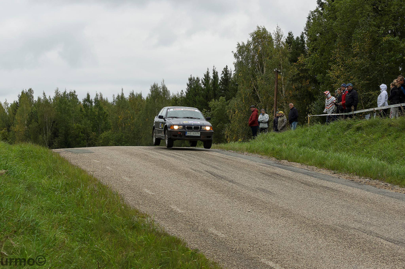 This is the jump. We are doing a bit over 100 MPH in the picture